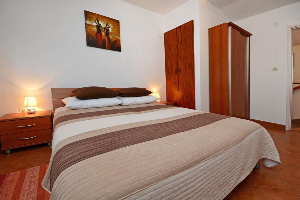 Apartment Lili Poreč Exterior foto